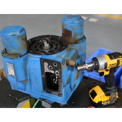 伊頓6243-279 液壓泵